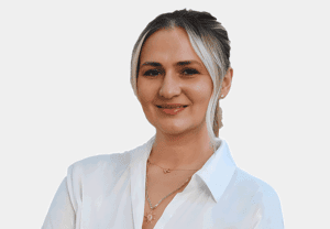 Iuliia-Novitskaia-590x410