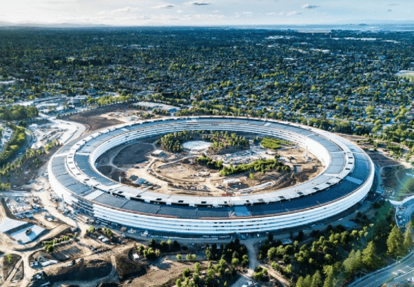 Explore Silicon Valley beyond the tech giants: from startup history and interactive museums to Stanford’s campus, scenic nature trails, and a vibrant food scene.