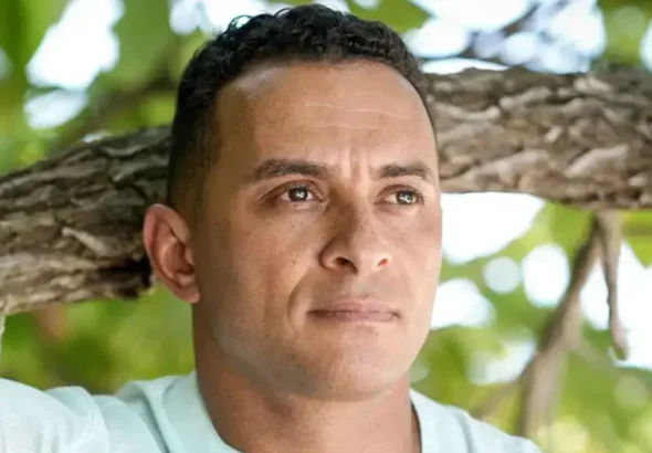 Joe Hunter on Survivor, Family & Authentic Living