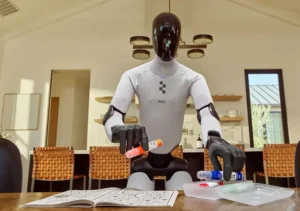 The startup Figure has unveiled the third generation of its humanoid robot