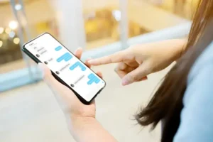 When a Bot Says: “Hi, I’m Not Human”