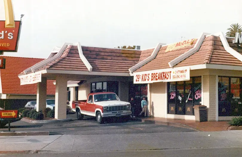 I often saw dead bodies on the street right in front of McDonald’s.