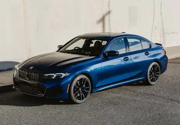 The first units of the M340i xDrive 50 Jahre Edition are expected to arrive in the United States early next year