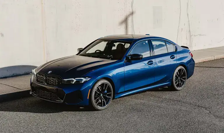 The first units of the M340i xDrive 50 Jahre Edition are expected to arrive in the United States early next year