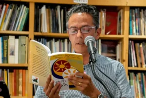 Ramírez, a founding member of Escritores del Nuevo Sol, told the story of the group's earliest efforts