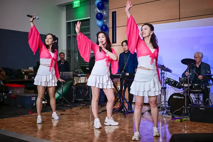 Carmen Montano’s dynamic performance of "Crazy" and Liana’s spirited "Mojito,"