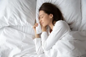 The Sleep Mistake That Is Quietly Destroying Your Metabolism and Brain
